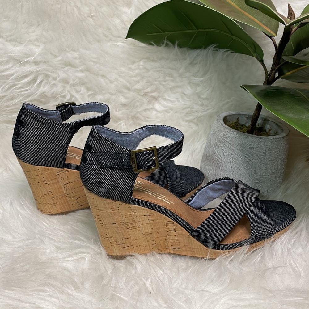 TOMS Sienna Wedge - Picture 5 of 14